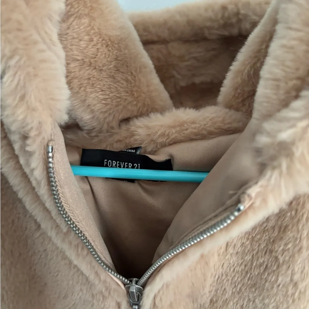 Jacket - Picture 3 of 3